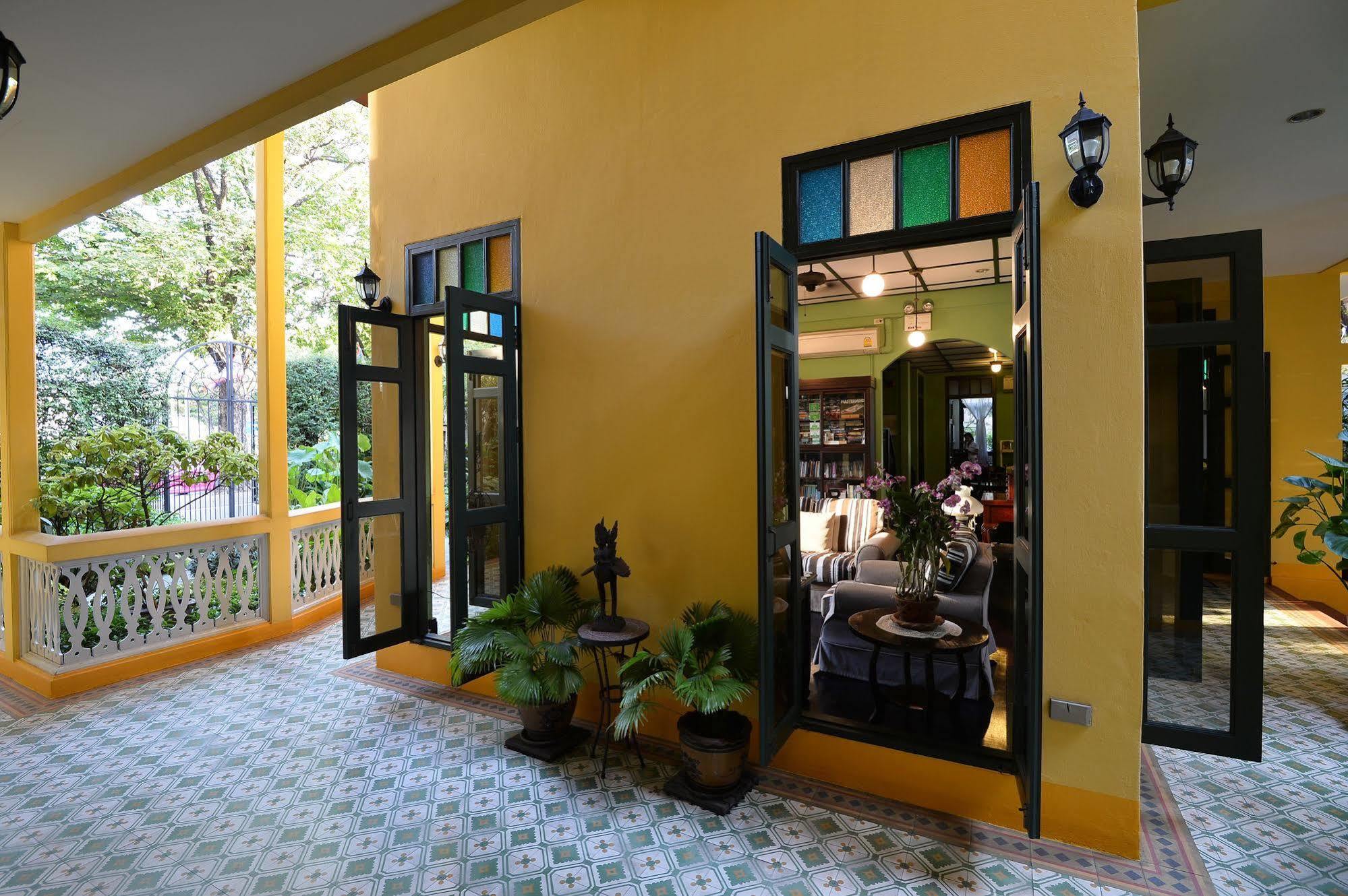 Baan Pra Nond Bed & Breakfast Bangkok Dış mekan fotoğraf